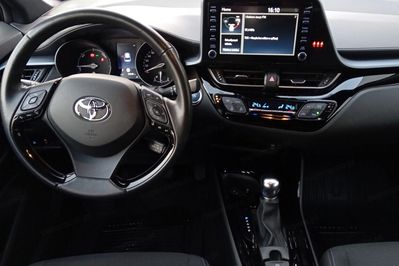 Toyota C-HR 1.8 Hybrid Style