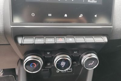 Renault Clio Evolution 1.6 E-Tech Hybrid AT