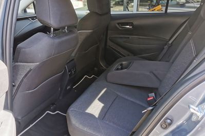 Toyota Corolla 1.8 Hybrid Style