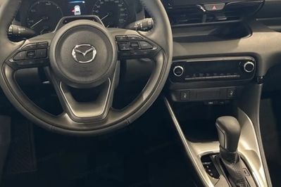 Mazda 2 Exclusive Line 1.5 Hybrid CVT