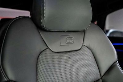 Audi A8 S8 TFSI quattro