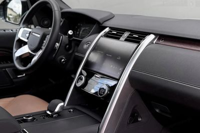 Land Rover Discovery D350 AWD Auto S