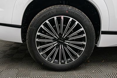 Jaecoo 8 1.5 T-GDI Super Hybrid Premium DHT 5os.