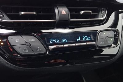 Toyota C-HR 1.8 Hybrid Style