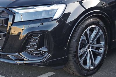 Audi Q7 50 TDI quattro S Line