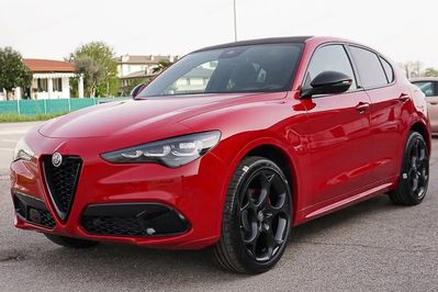 Alfa Romeo Stelvio 2.0 Turbo Tributo Italiano Q4