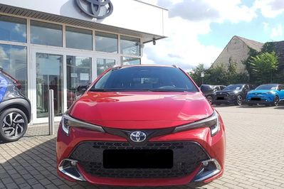 Toyota Corolla Style 1.8 Hybrid