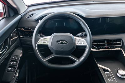 Jac JS8 PRO 7 DCT 7os.