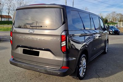 Ford Tourneo Custom L2H1 Titanium 320 A8 AWD