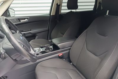 Ford S-MAX Ecoblue Titanium