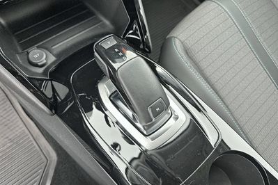 Peugeot 2008 Allure Pack 1.2 PureTech EAT8