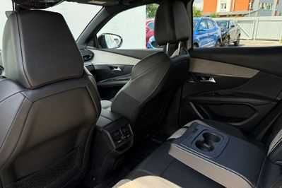 Peugeot 3008 1.6 PureTech Hybrid4 PHEV GT S&S EAT8