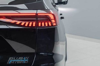 Chery Tiggo 8 Prestige 1.5 T-GDI Super Hybrid DCT