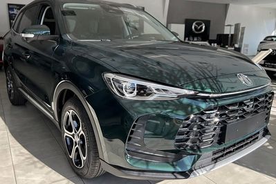 MG ZS 1.5 HEV+ Excite aut