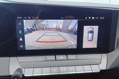 Opel Astra 1.2 T Elegance