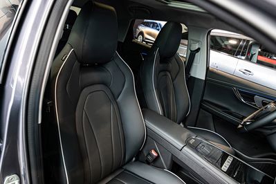 Omoda 5 1.5 T-GDI Hybrid Premium DHT