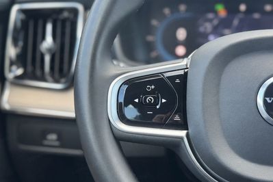 Volvo XC90 B5 B AWD Plus Bright 7os aut