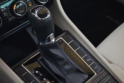 Skoda Superb 2.0 TDI Style DSG