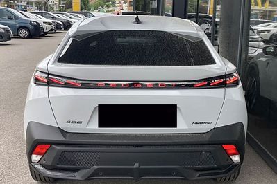 Peugeot 408 GT Exclusive S&S 1.2 mHEV  e-DSC6
