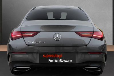 Mercedes CLA 250 e AMG Line