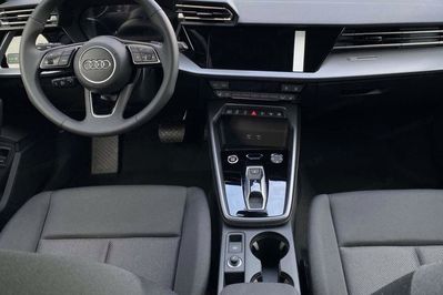 Audi A3 35 TFSI allstreet