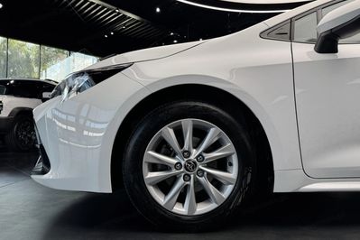 Toyota Corolla 1.8 Hybrid Comfort