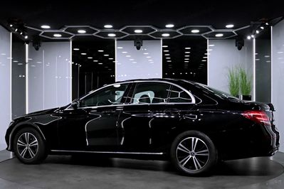 Mercedes Klasa E 220 d 4-Matic 9G-TRONIC
