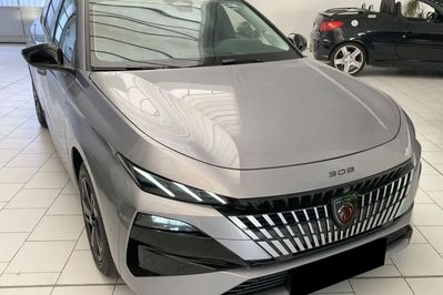 Peugeot 308 Business EAT8 1.5 BlueHDi