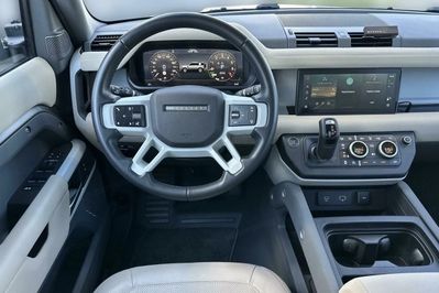 Land Rover Defender 110 2.0 P400e PHEV XS Edition