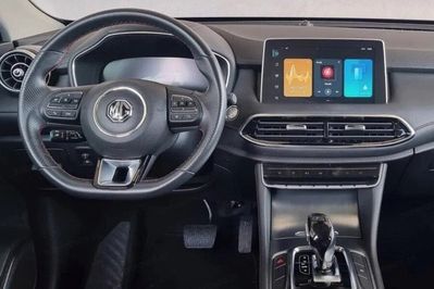 MG HS 1.5 T-GDI Excite DCT