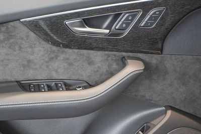 Audi Q8 TFSI e quattro