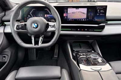 BMW Seria 5 520d xDrive mHEV M Sport aut