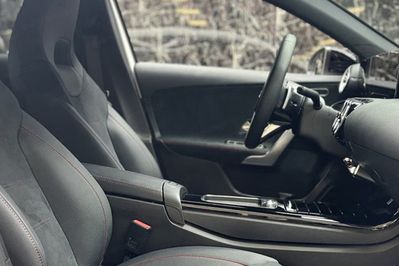 Mercedes A Klasa 220 4-Matic AMG Line