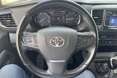 Toyota Proace Verso Long L2H1 Business