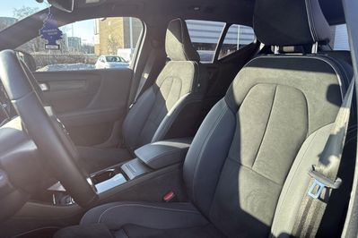 Volvo XC40 73kWh P6 Recharge Ultimate