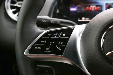 Mercedes GLB 200  Progressive