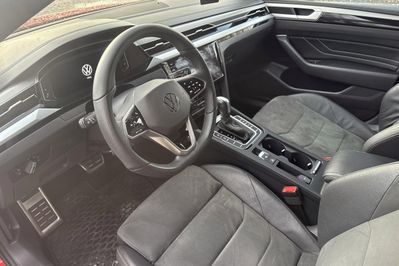 Volkswagen Arteon R-Line 2.0 TSI  DSG