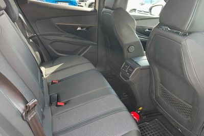Peugeot 3008 1.2 Puretech Allure Pack S&S EAT8