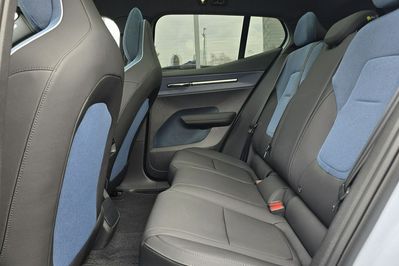 Volvo EX30 Single Motor Long Range Ultra