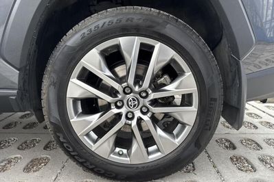 Toyota RAV4 Executive  2.5 Hybrid 4x4