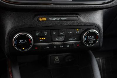 Ford Kuga 1.5 EcoBoost FWD ST-Line