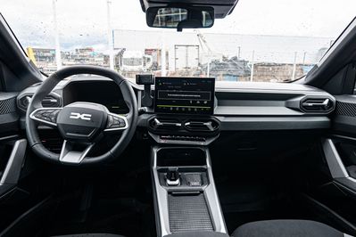 Dacia Bigster Journey 1.8 Full Hybrid