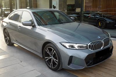 BMW Seria 3 318i M Sport