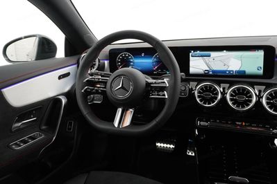 Mercedes CLA 200 AMG Line Shooting Brake