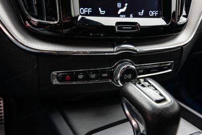 Volvo XC60 D4 R-Design