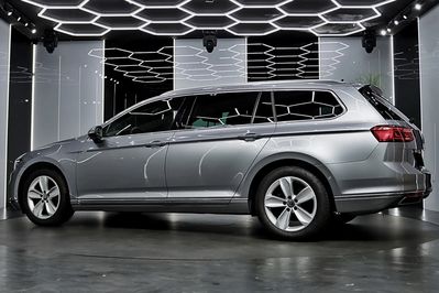 Volkswagen Passat 2.0 TSI Elegance DSG