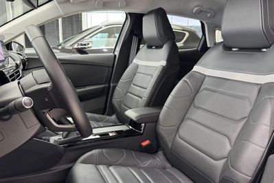 Citroen C4 PureTech Shine S&S
