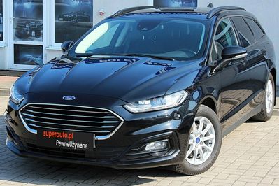 Ford Mondeo 2.0 Hybrid Trend