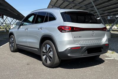 Mercedes EQA 250  Electric Art