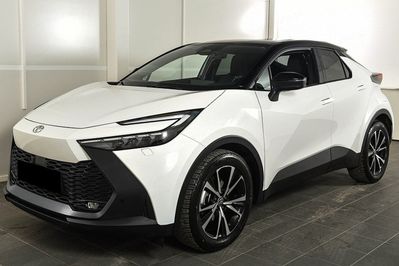 Toyota C-HR Style 2.0 Hybrid Dynamic Force Plug-in